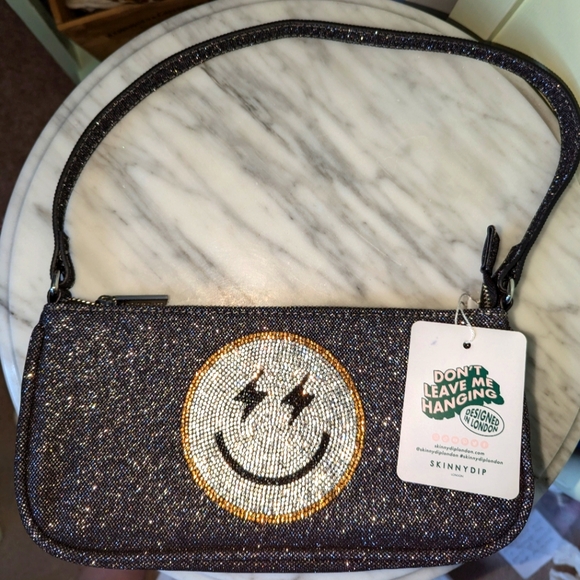 NWT Skinny Dip London Sparkly Black with Silver Happy ⚡⚡Face Purse - Picture 5 of 16